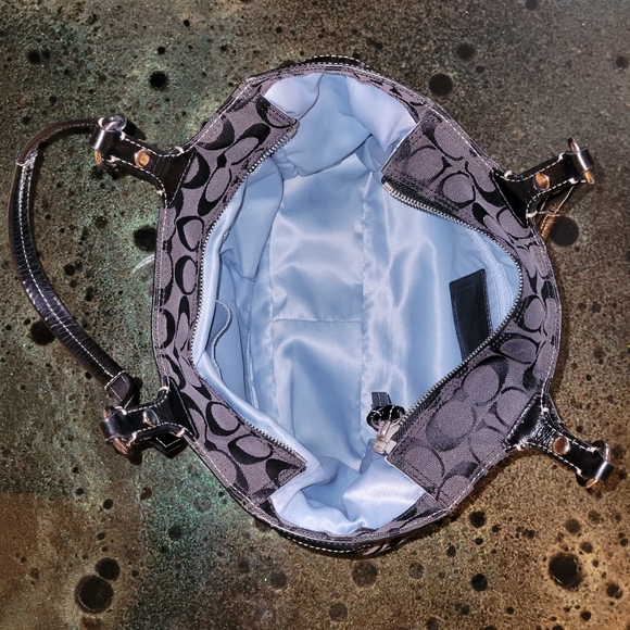 Coach East/West Gallery Black Tote BagF15146 - Picture 9 of 16